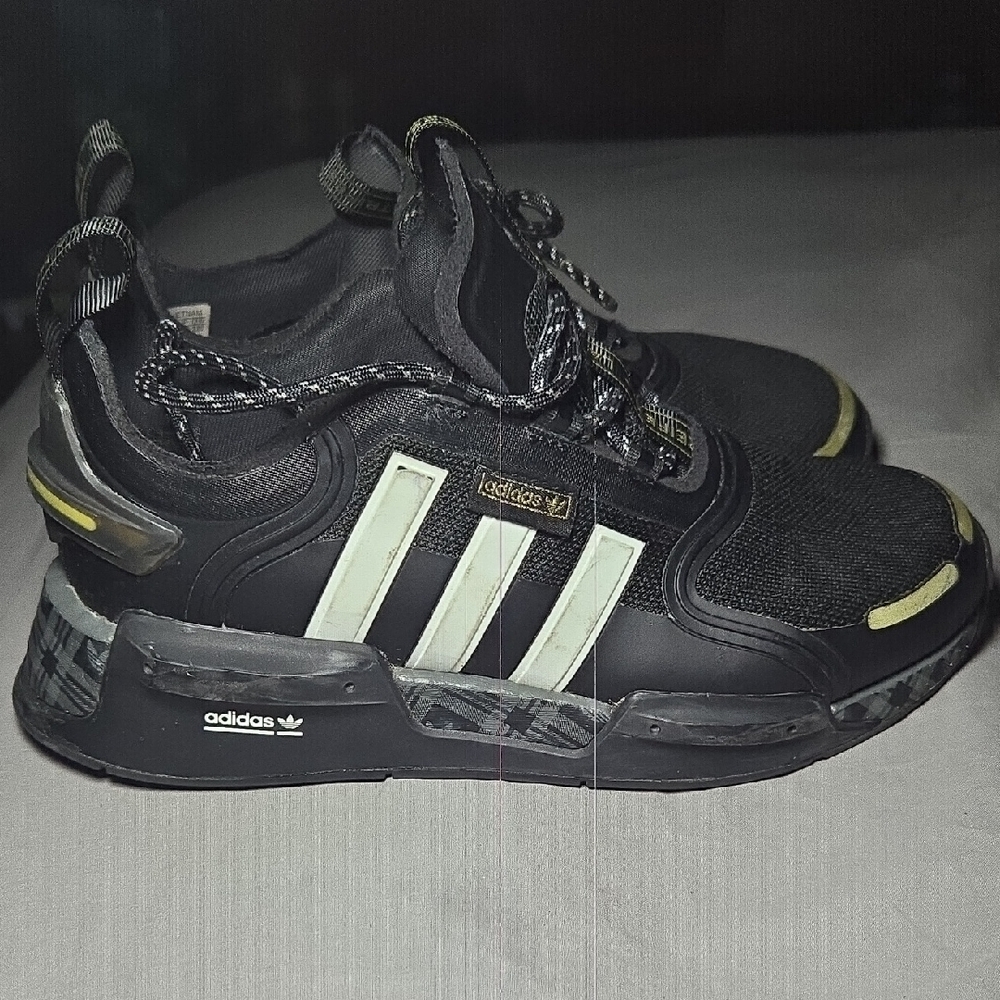 Adidas Men's Black and Gold Athletic Shoes - Picture 2 of 6
